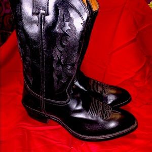 WESTERN STYLE COWBOY BOOTS MENS SIZE 11